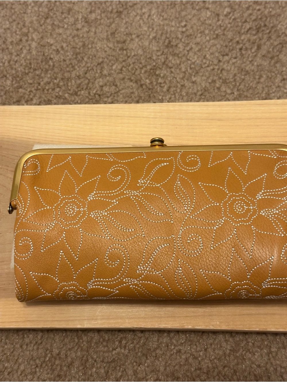 HOBO -Lauren Tan Floral-Stitched Leather Frame Clutch with Gold-Tone Accents